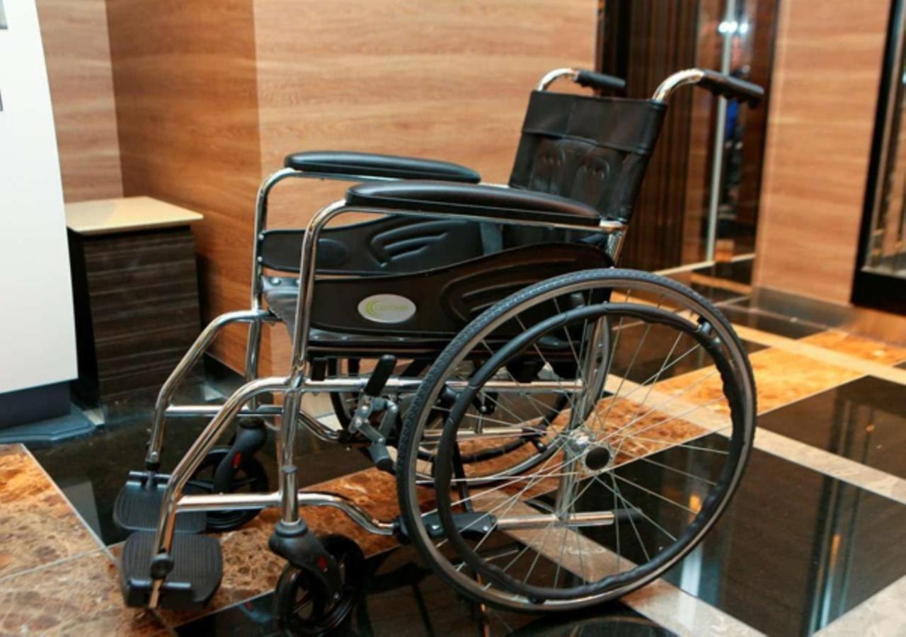 Apa Hotel Hakataeki Chikushiguchi Фукуока Екстериор снимка