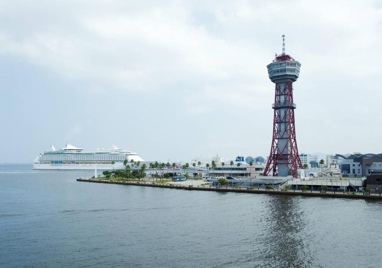 Apa Hotel Hakataeki Chikushiguchi Фукуока Екстериор снимка